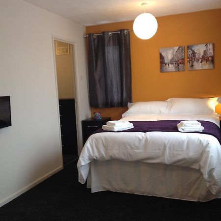 Armitage Way Holiday Apartment - Perfect To Self Isolate CBG Εξωτερικό φωτογραφία
