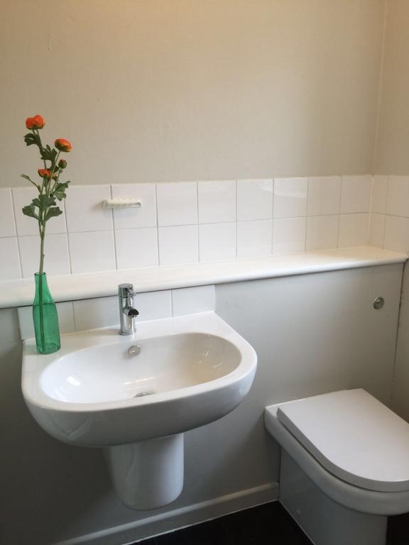 Armitage Way Holiday Apartment - Perfect To Self Isolate CBG Εξωτερικό φωτογραφία